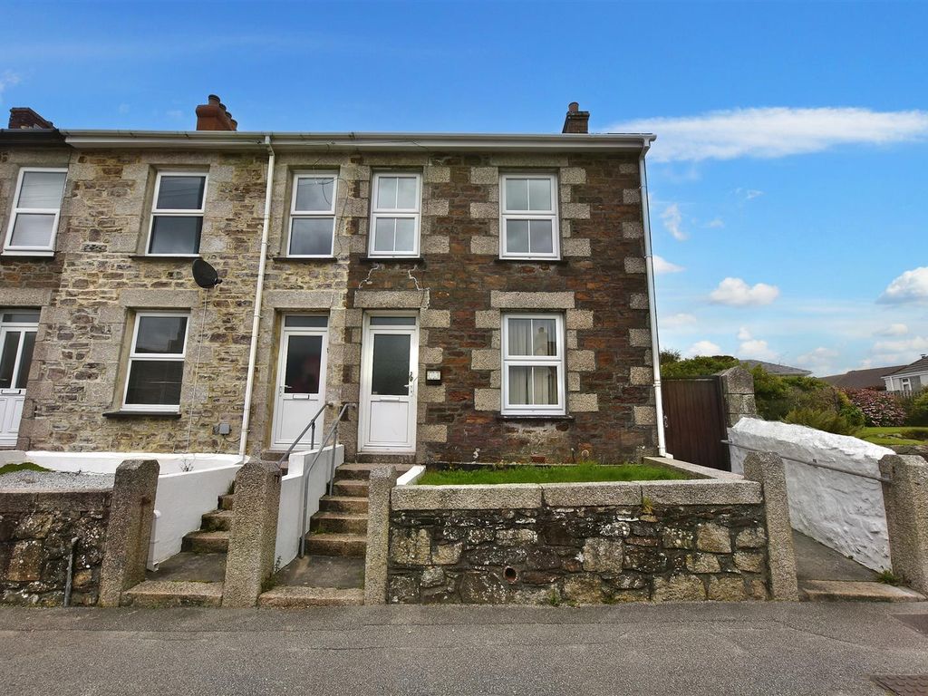 3 bed end terrace house for sale in Southgate Street, Redruth TR15, £135,000
