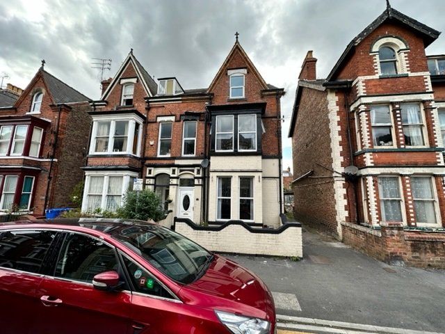 6 bed semi-detached house for sale in Marshall Avenue, Bridlington, East Riding Of Yorkshi YO15, £240,000