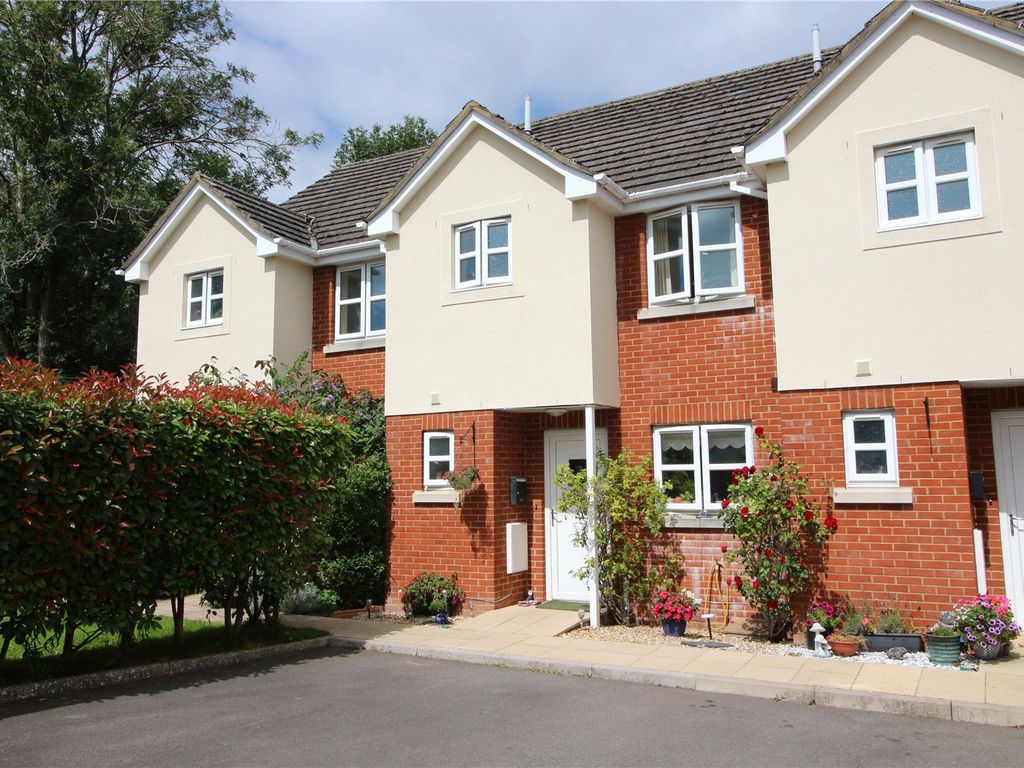 2 bed terraced house for sale in Manor Gardens, New Milton, Hampshire BH25, £329,950