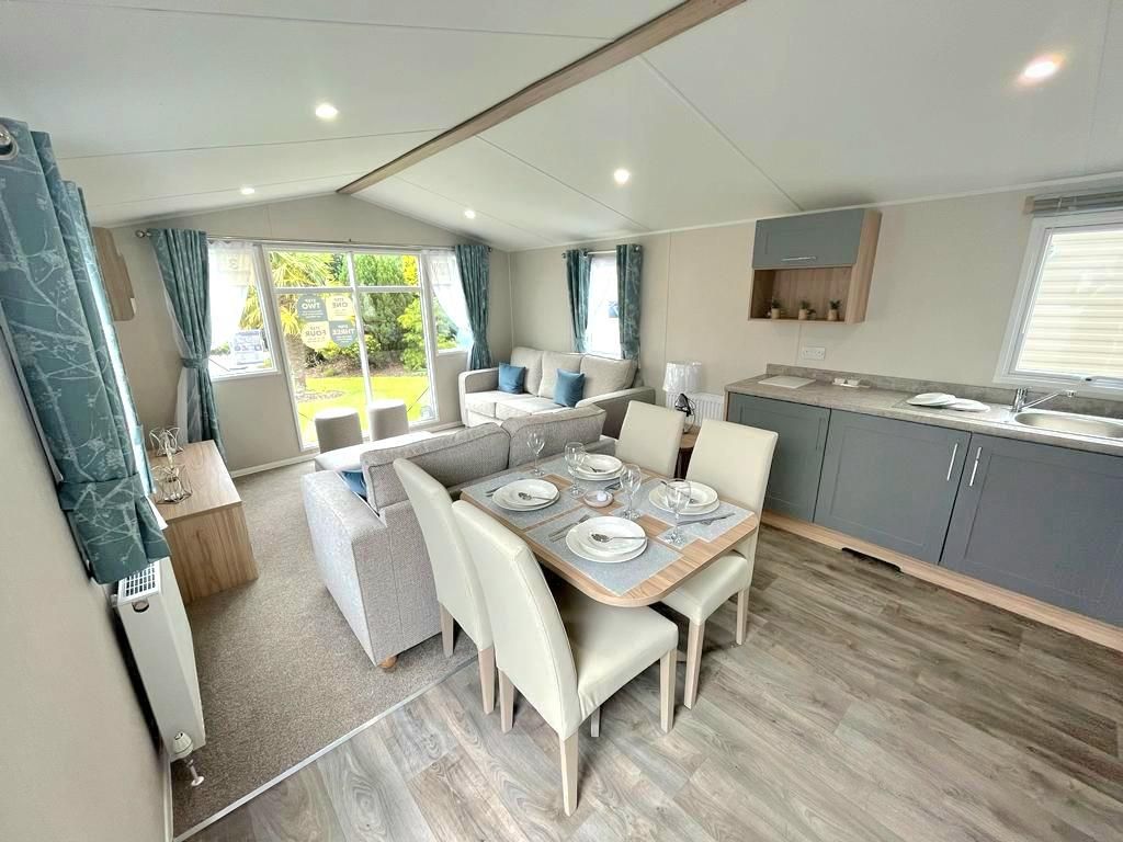 3 bed mobile/park home for sale in Llanrug, Caernarfon LL55, £62,995