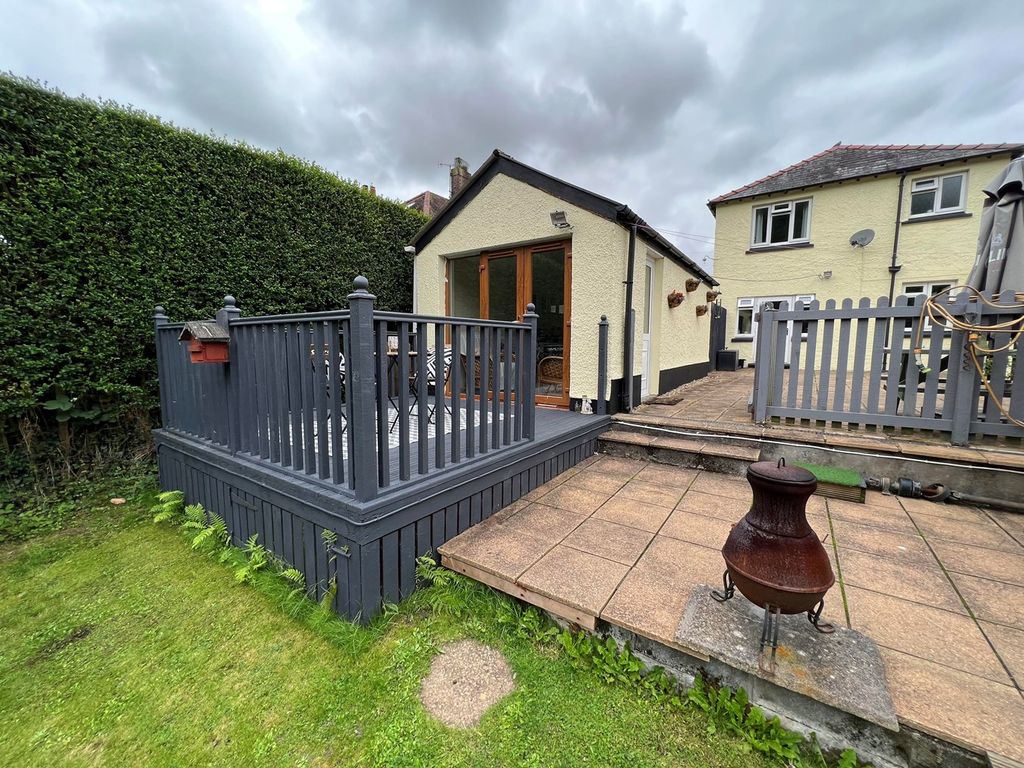 3 bed detached house for sale in Drefach Velindre, Llandysul SA44, £295,000