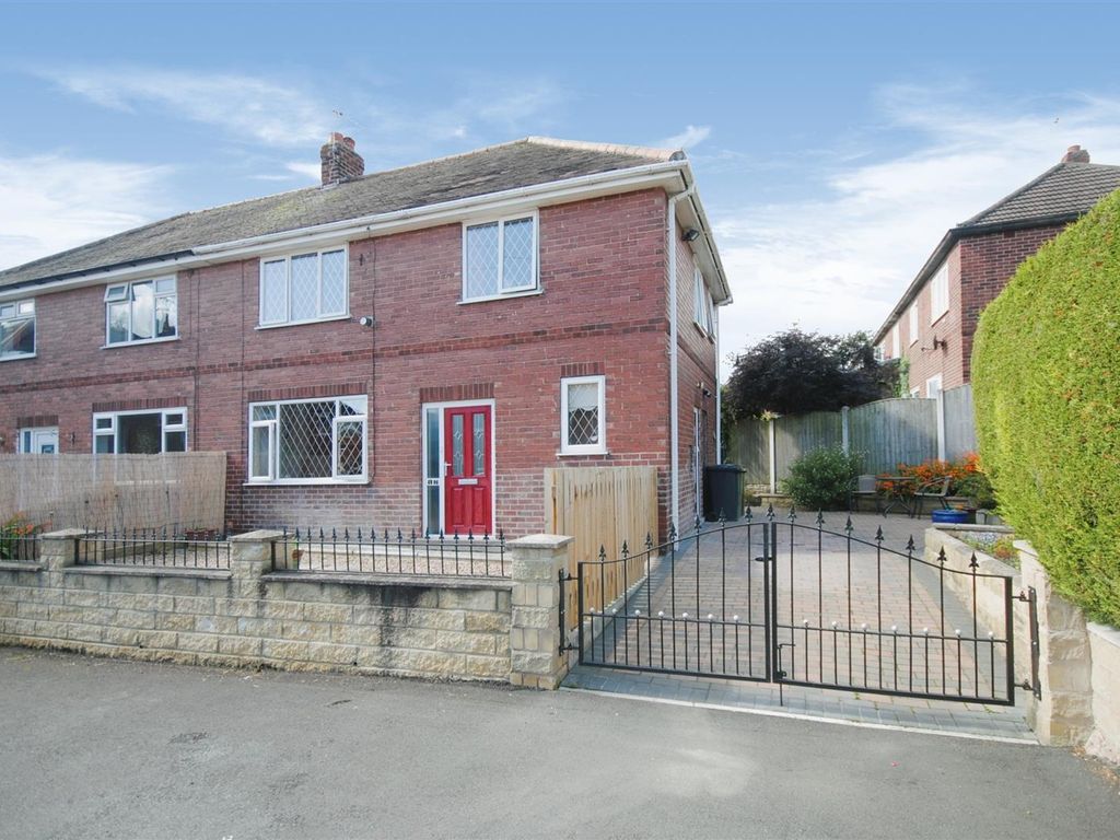 3 bed semi-detached house for sale in Valley Mount, Kippax, Leeds LS25, £220,000