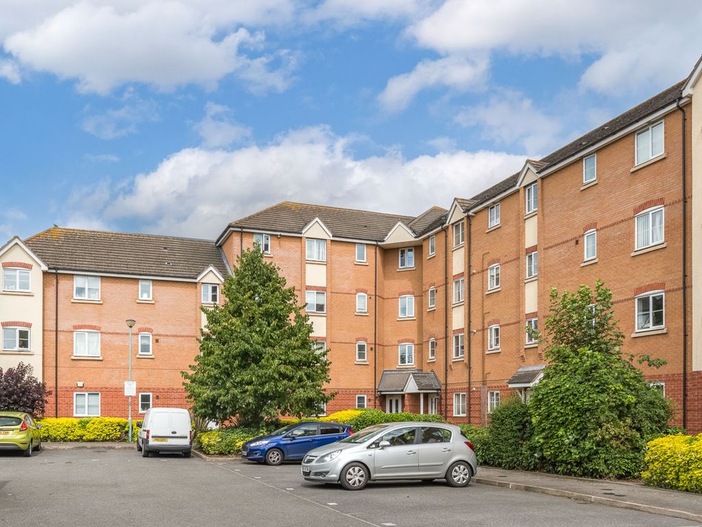 2 bed flat for sale in Bewick Croft, Coventry CV2, £130,000