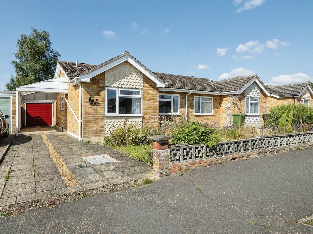 2 bed bungalow for sale in Acacia Avenue, Ashill, Thetford, Norfolk IP25, £210,000