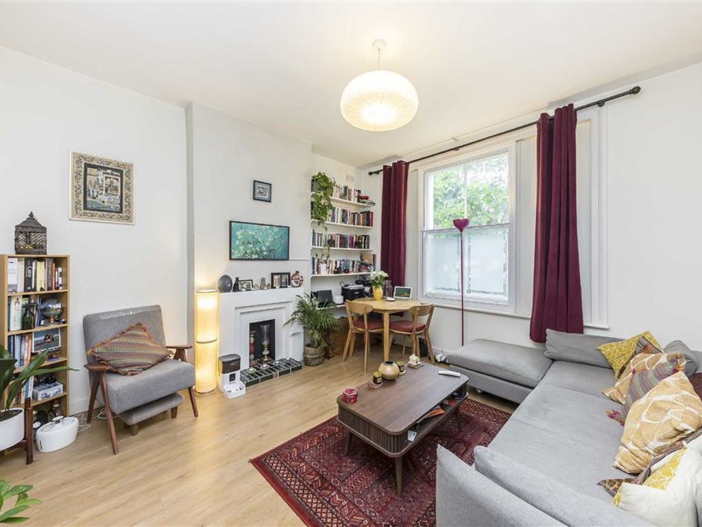1 bed flat for sale in Alpha Road, London SE14, £325,000