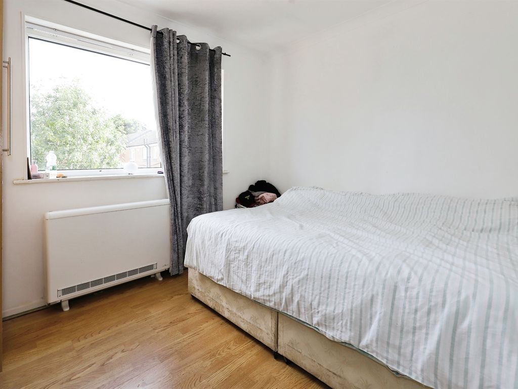 2 bed semi-detached house for sale in Langsett Road, Wolverhampton WV10, £135,000