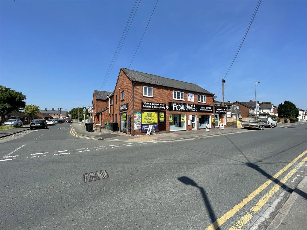 Commercial property for sale in Broad Street, Bromsgrove B61, £700,000