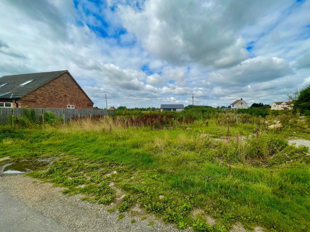 Land for sale in Stone House Road, Upwell, Wisbech PE14, £130,000