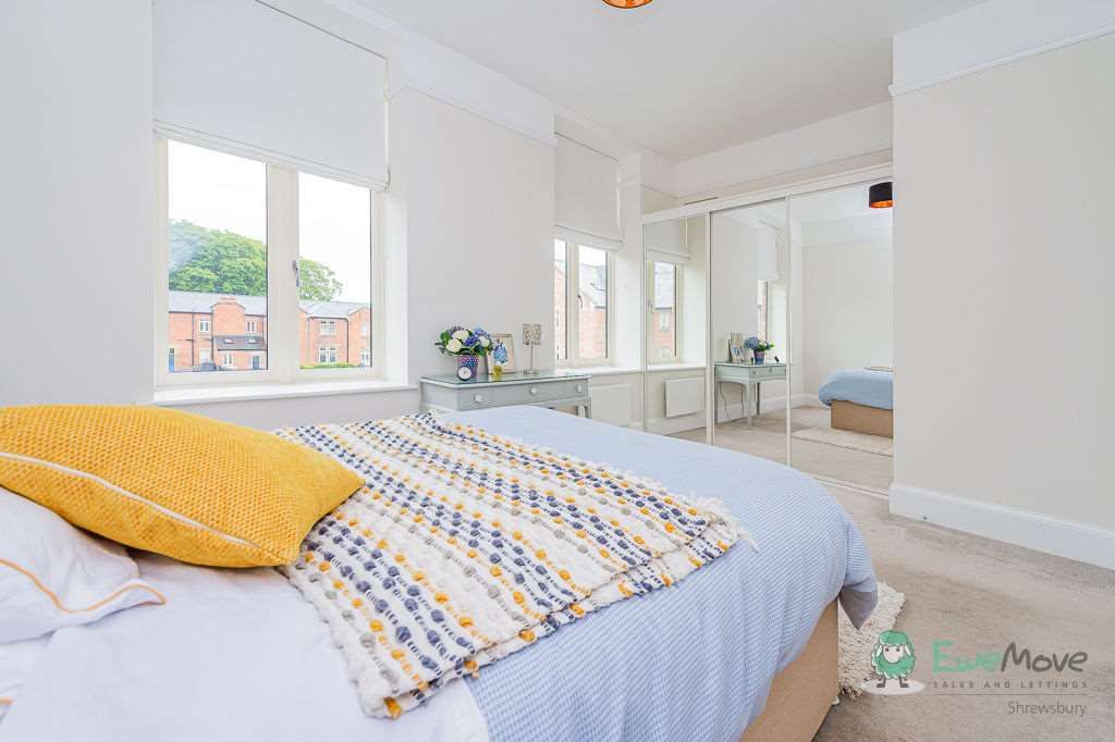 2 bed terraced house for sale in Leighton Park, Bicton Heath, Shrewsbury SY3, £210,000
