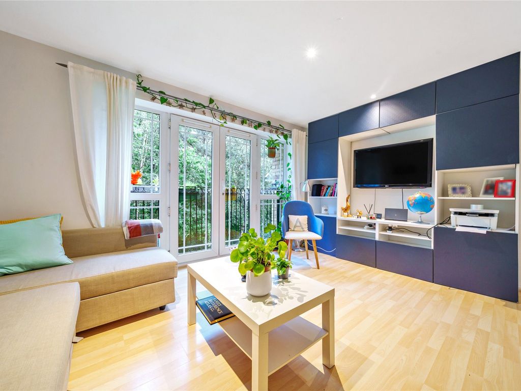 2 bed flat for sale in Deepcut, Camberley, Surrey GU16, £240,000