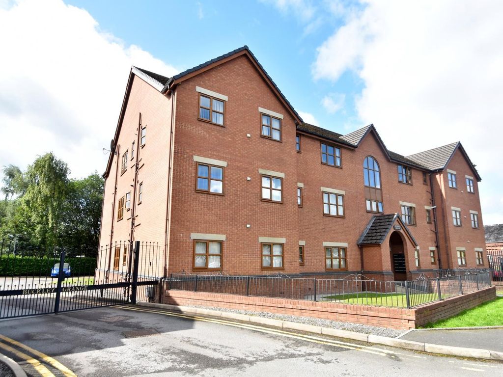 1 bed flat for sale in Baron Street, Bury BL9, £110,000