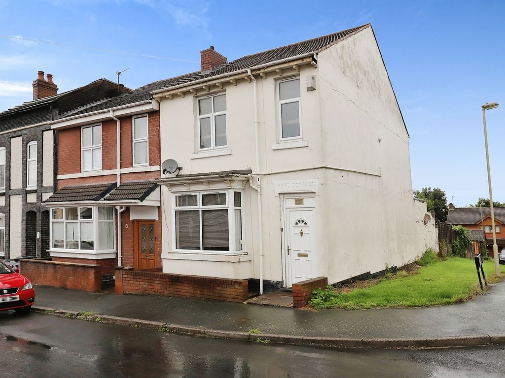 3 bed end terrace house for sale in Philip Street, Coseley, Bilston WV14, £162,000