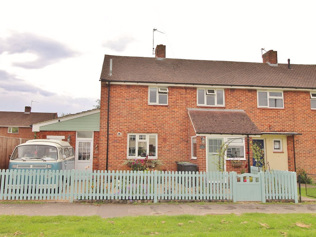 3 bed semi-detached house for sale in Blackdown Crescent, Havant PO9, £300,000