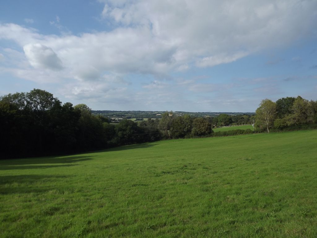 Land for sale in Heathfield Road, Burwash TN19, £85,000