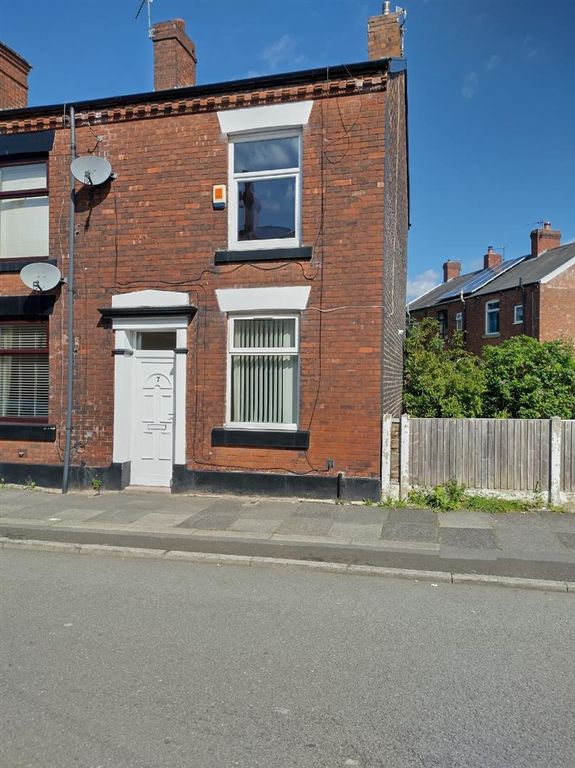 2 bed property for sale in Canterbury Street, Ashton-Under-Lyne OL6, £135,000