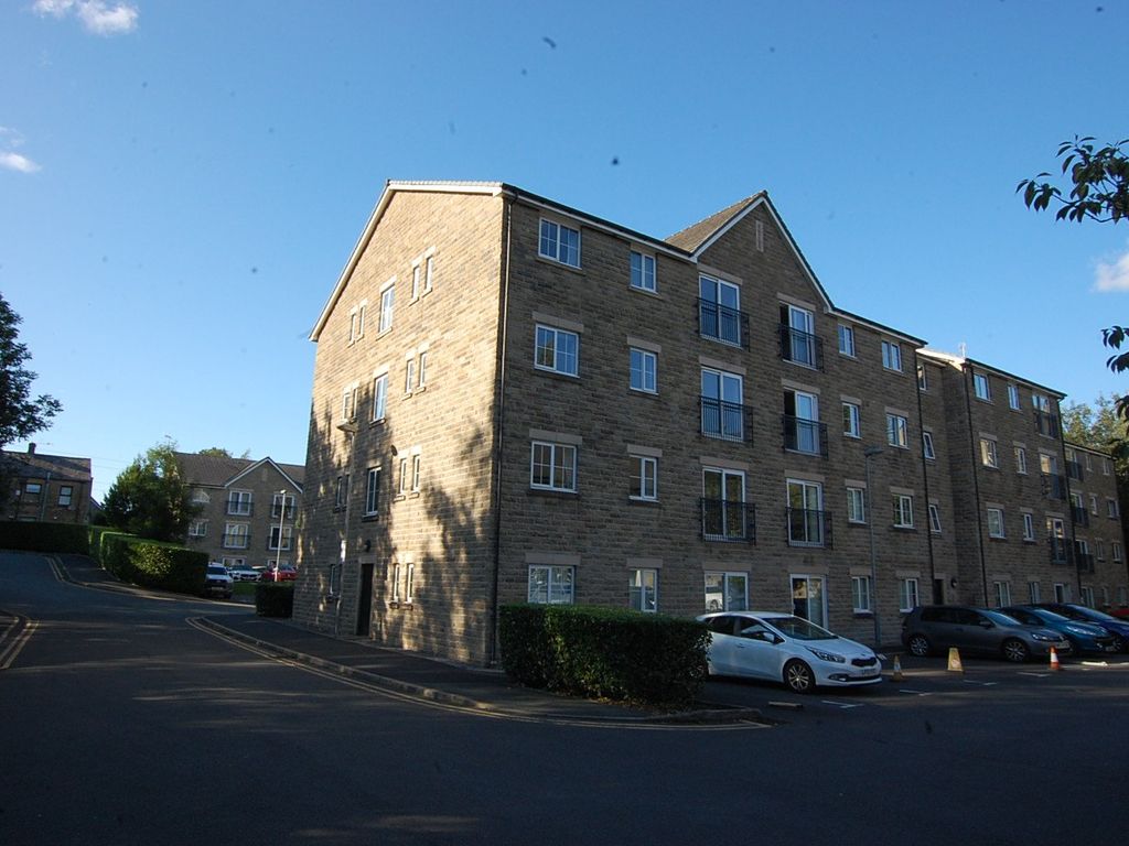 2 bed flat for sale in Bramble Court, Millbrook, Stalybridge, Greater Manchester SK15, £95,000