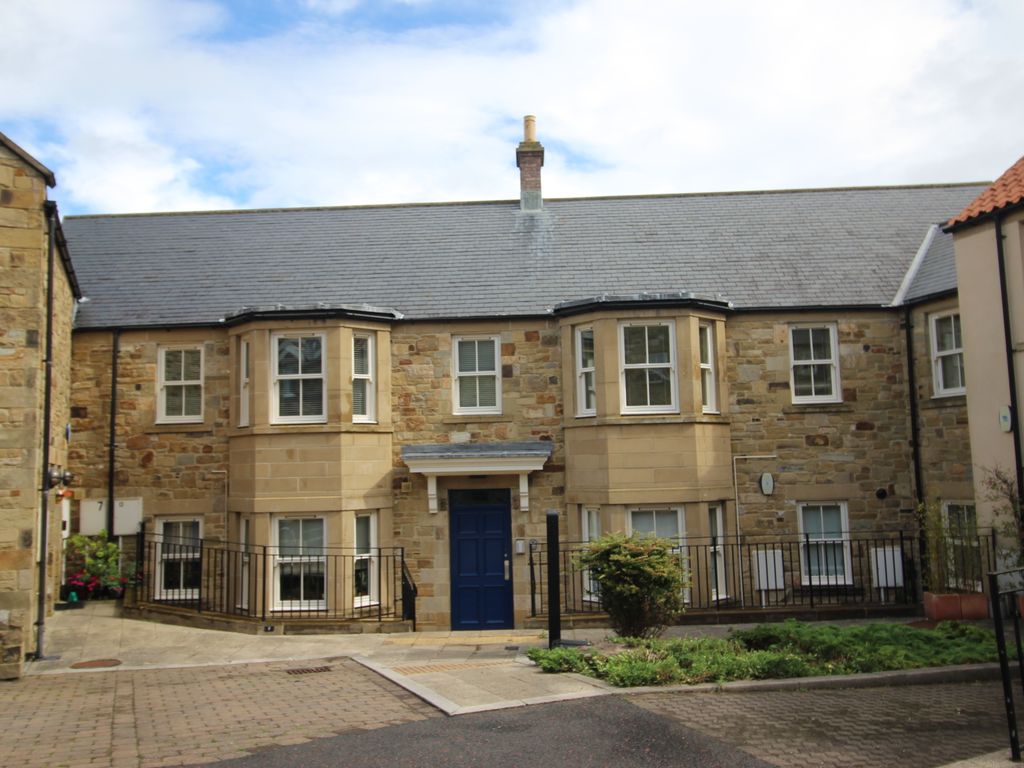 2 bed flat for sale in Hotspur Court, Alnwick NE66, £180,000
