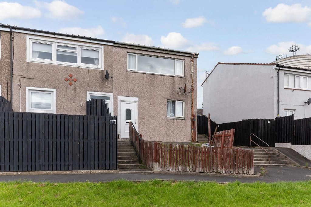 3 bed end terrace house for sale in Kilchoan Road, Craigend G33, £115,000