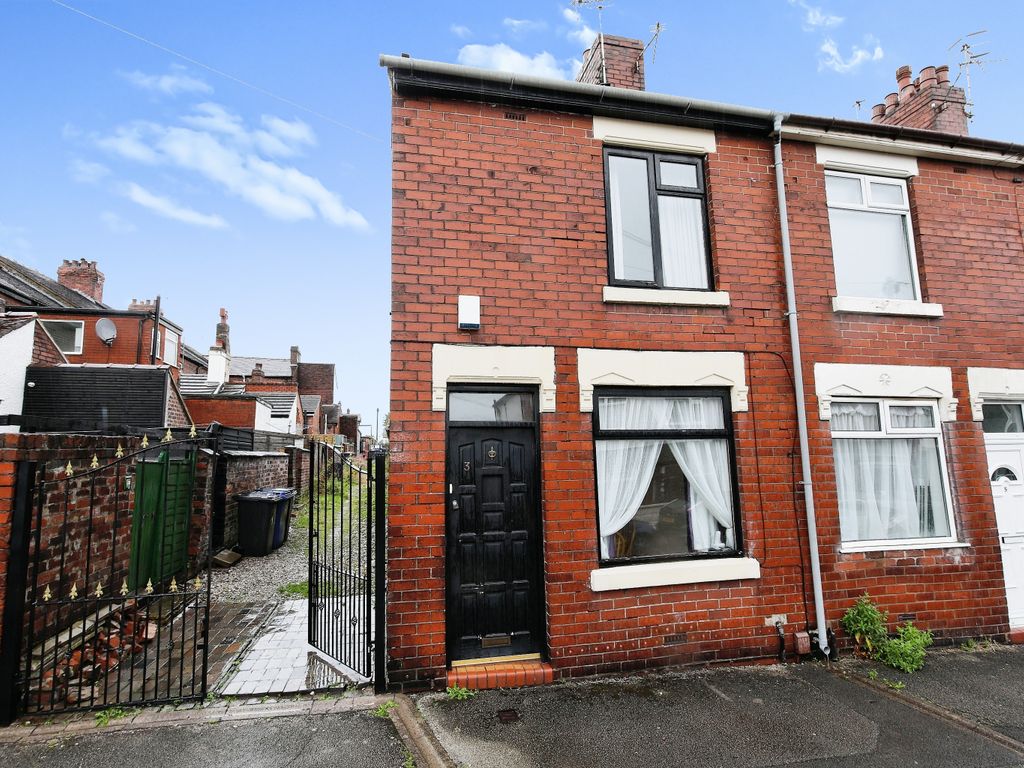 2 bed end terrace house for sale in Garnett Road East, Porthill, Newcastle ST5, £110,000