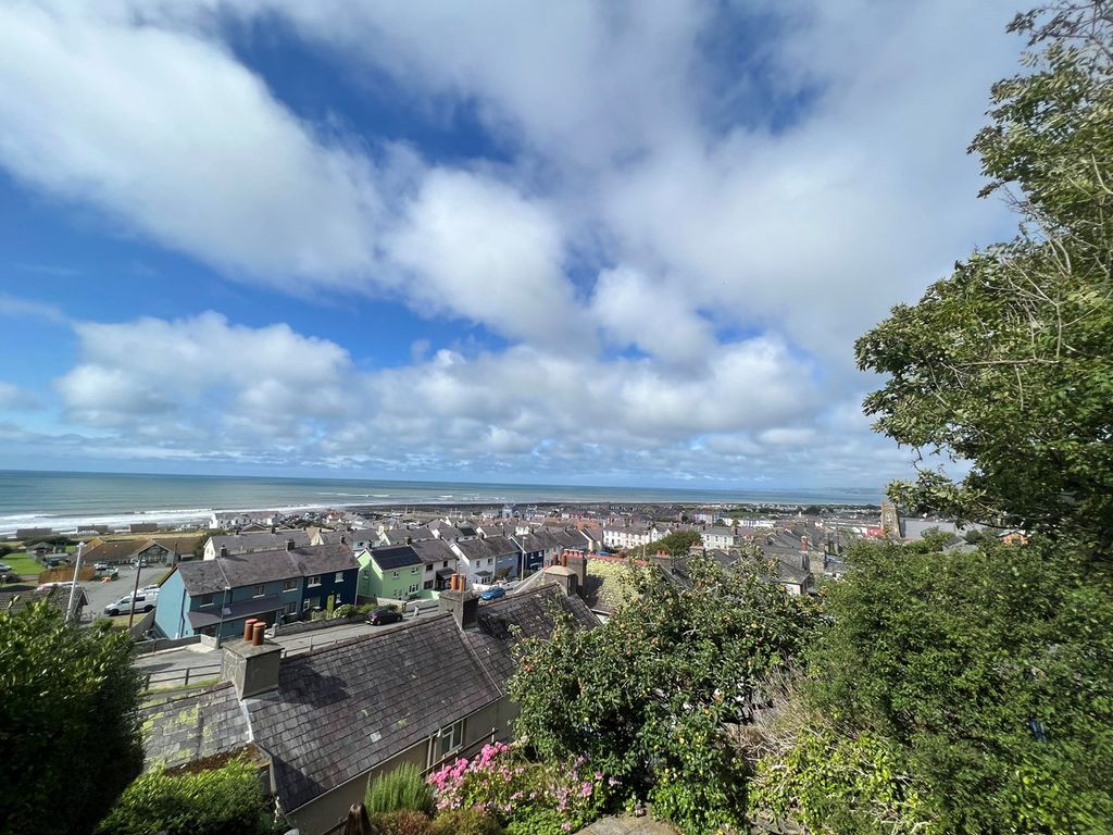2 bed cottage for sale in Newfoundland Terrace, Aberaeron SA46, £215,000