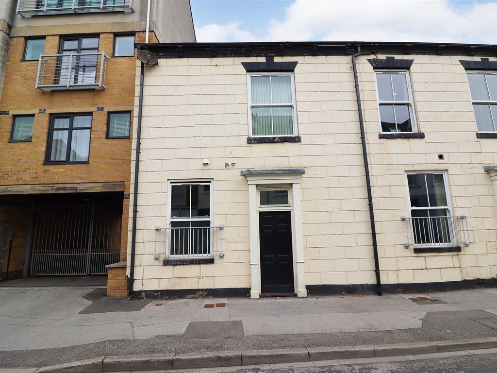1 bed flat for sale in Wright Street, Hull HU2, £60,000