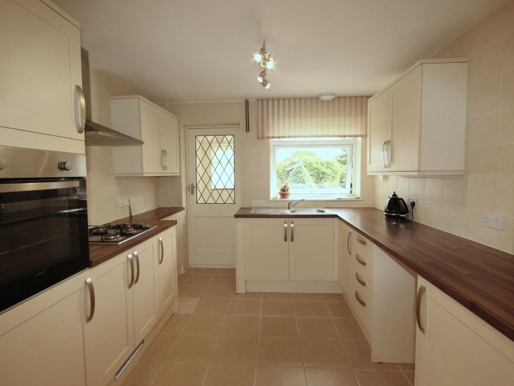 2 bed bungalow for sale in St Lukes Grove, Humberston, N E Lincs DN36, £180,000