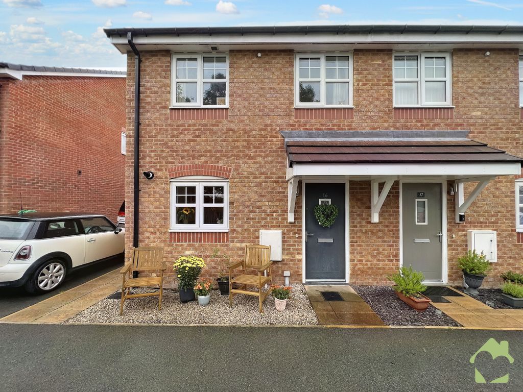 3 bed end terrace house for sale in Lapwing Close, Claughton-On-Brock, Preston PR3, £115,000