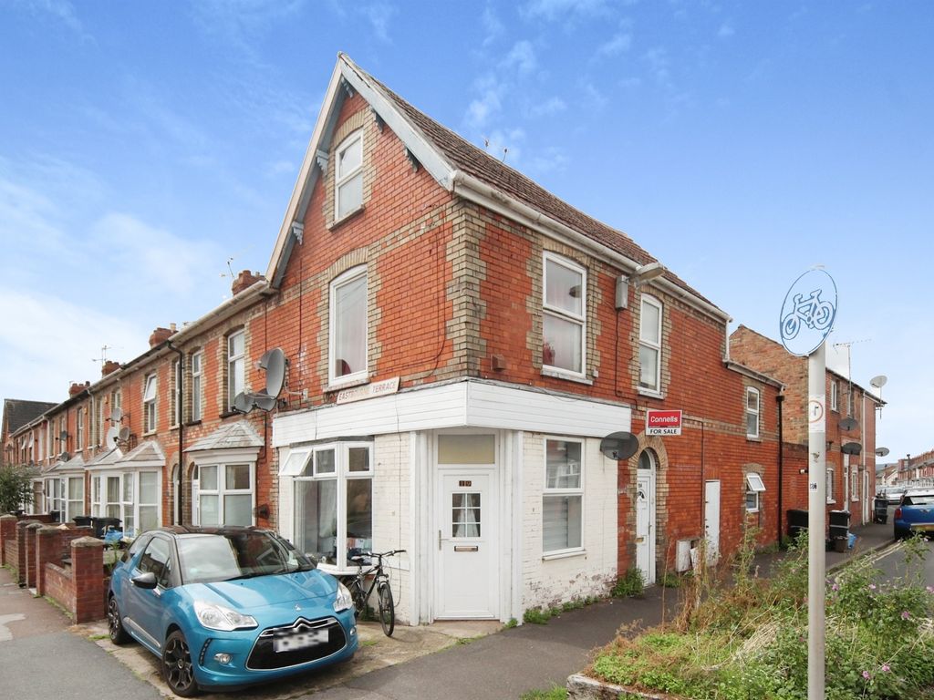 2 bed property for sale in Eastbourne Terrace, Taunton TA1, £125,000