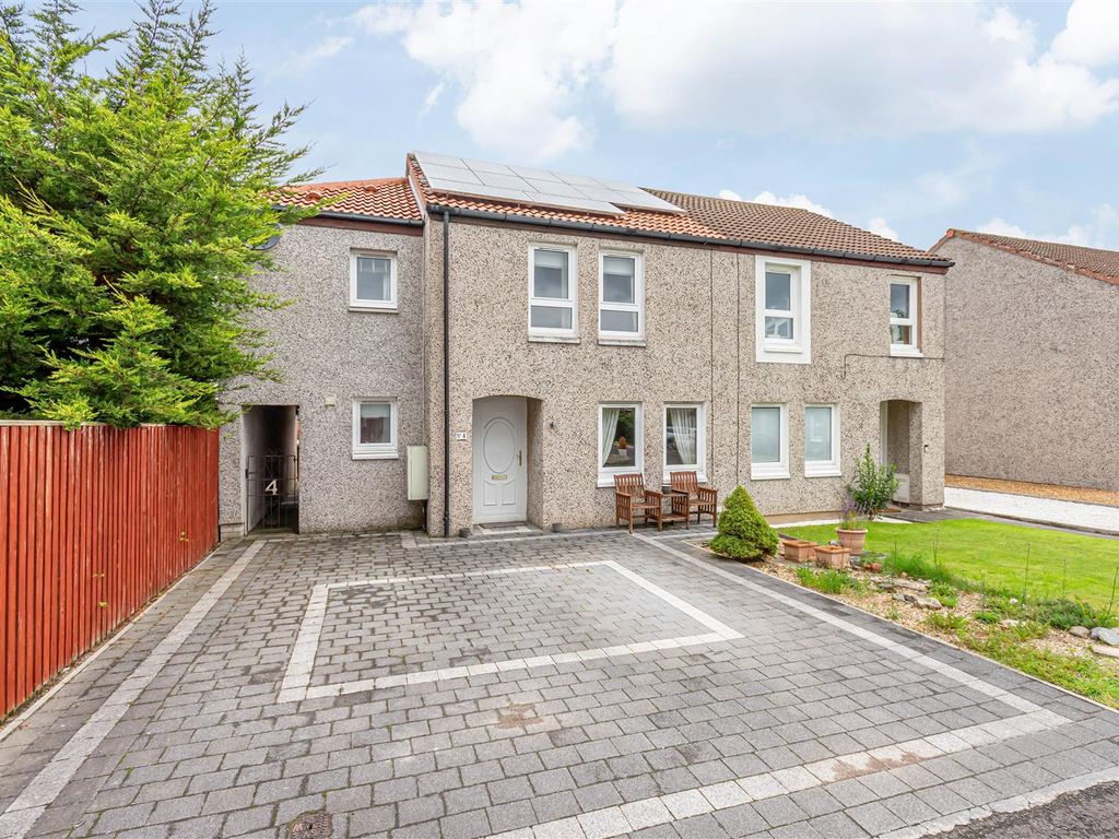 4 bed semi-detached house for sale in 4 Fairley Court, Cairneyhill KY12, £220,000