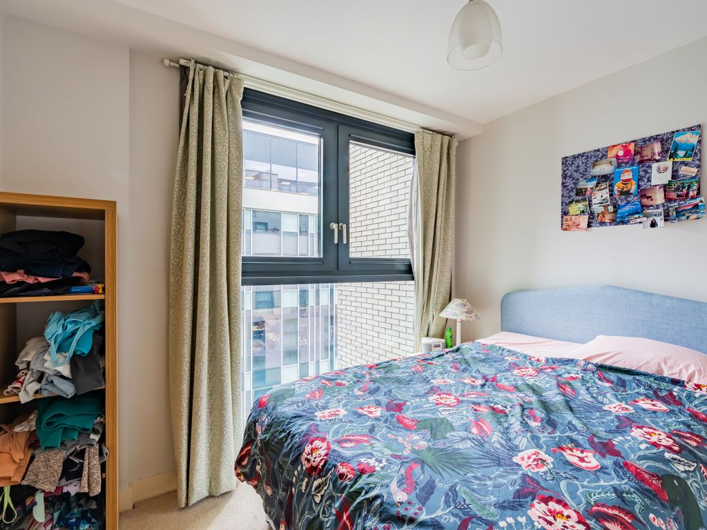 1 bed flat for sale in Malt House, East Tucker Street, City Centre, Bristol BS1, £215,000