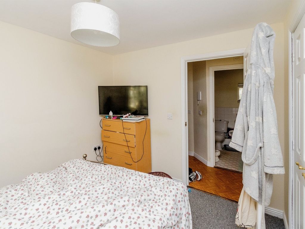 Studio for sale in Barrow Close, Walsall Wood, Walsall WS9, £120,000