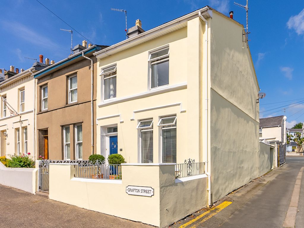 4 bed end terrace house for sale in 13, Grafton Street, Douglas IM2, £329,950