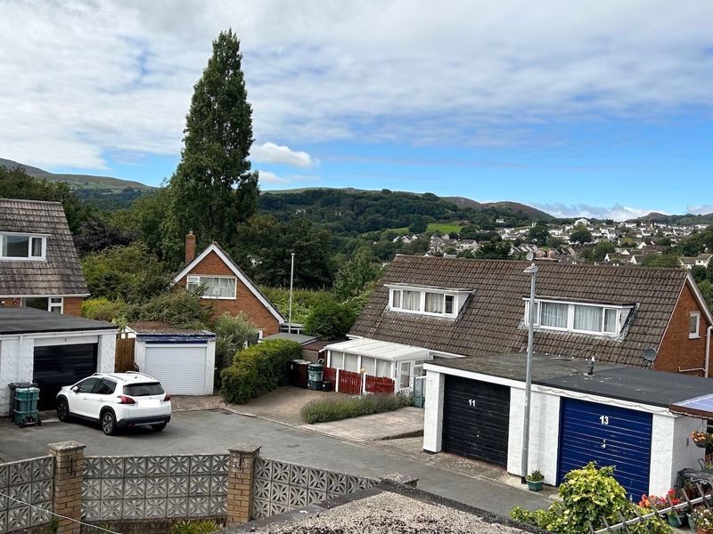3 bed semi-detached house for sale in Bryn Castell, Conwy LL32, £235,000