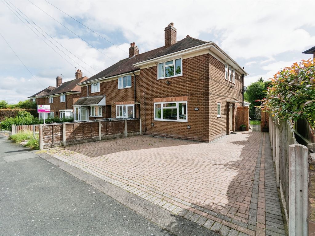 3 bed semi-detached house for sale in Overdale Road, Quinton, Birmingham B32, £240,000