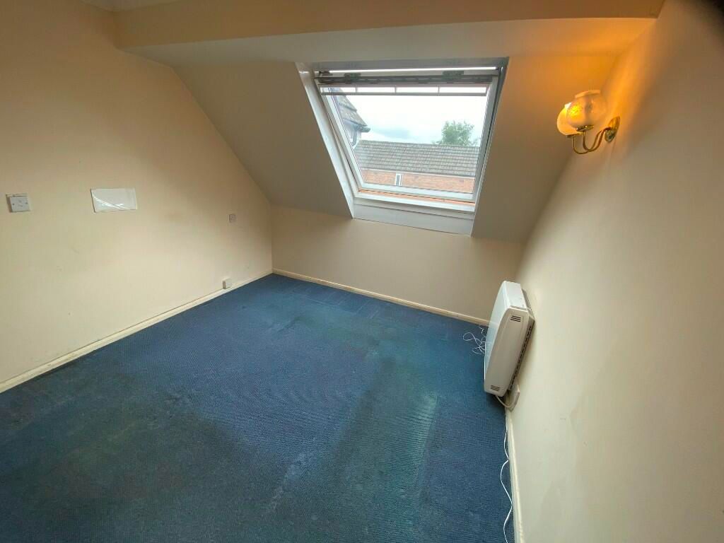 1 bed flat for sale in Sunnyhill Road, Parkstone, Poole BH12, £25,000