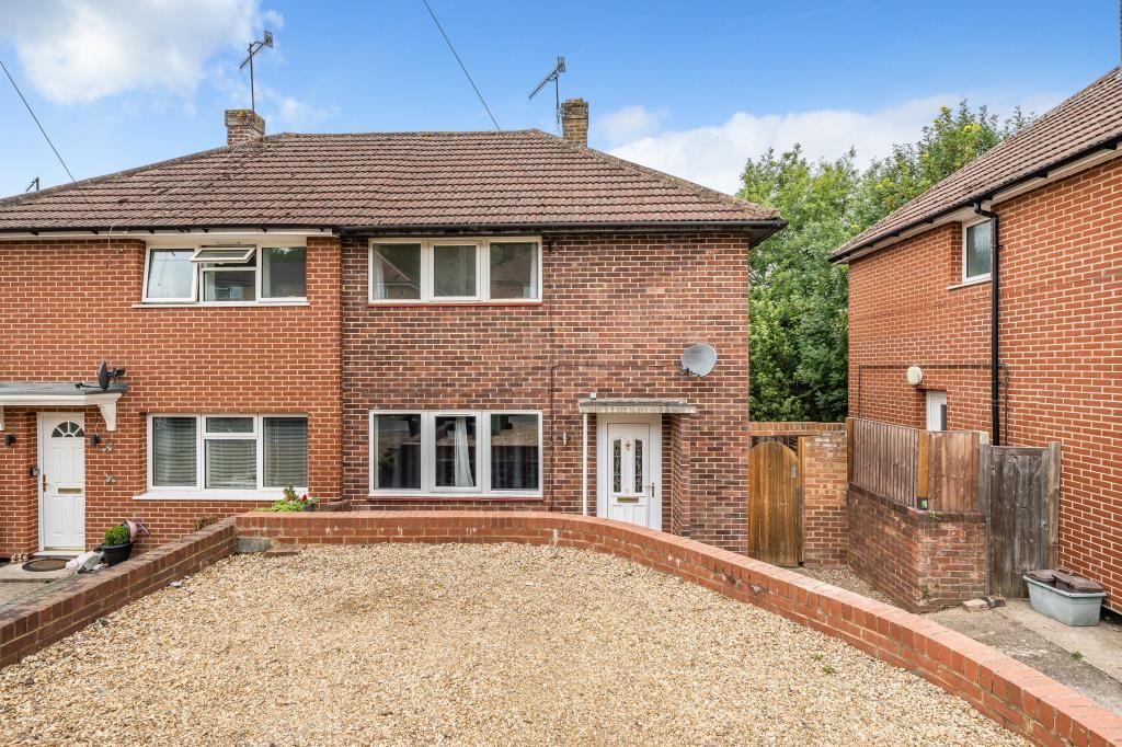 2 bed semi-detached house for sale in High Wycombe, Buckinghamshire HP13, £300,000