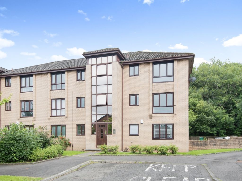 2 bed flat for sale in Hugh Murray Grove, Cambuslang, Glasgow G72, £105,000