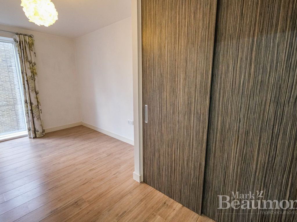 1 bed flat for sale in Augustine House, 72-78 Conington Road, London SE13, £265,000