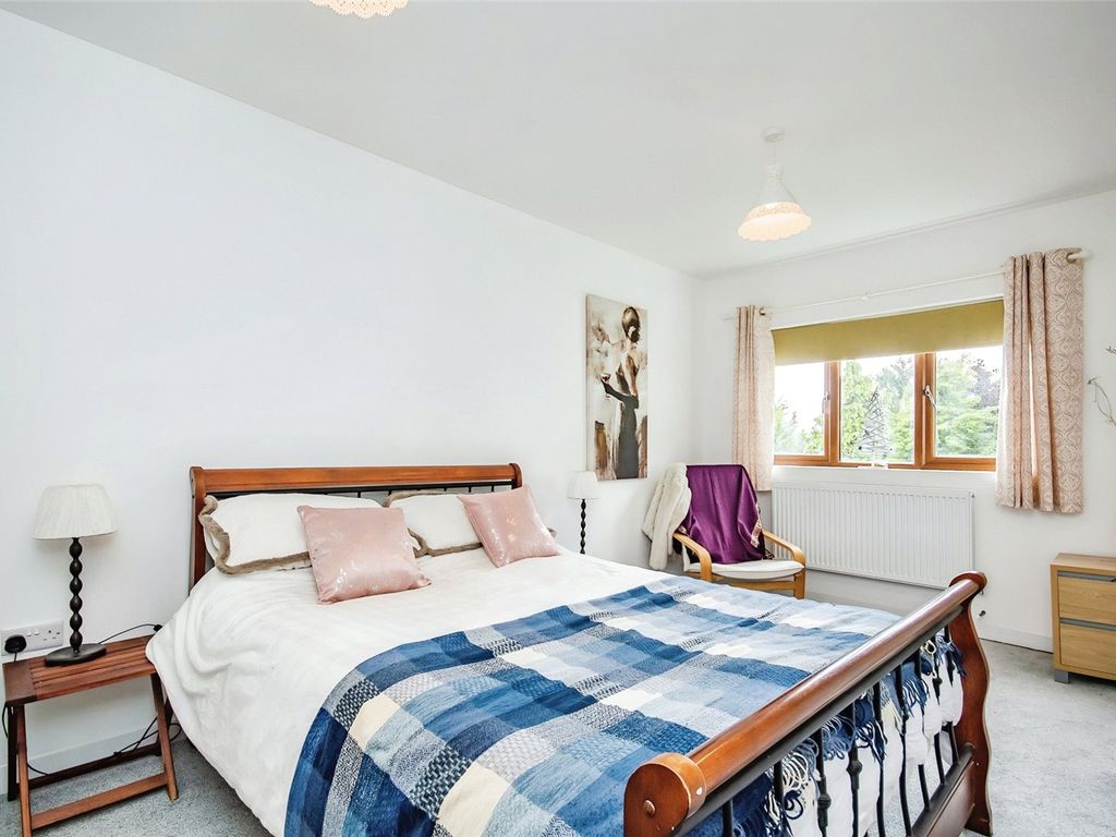2 bed bungalow for sale in Golyg Y Gar, Salem, Llandeilo, Carmarthenshire SA19, £170,000