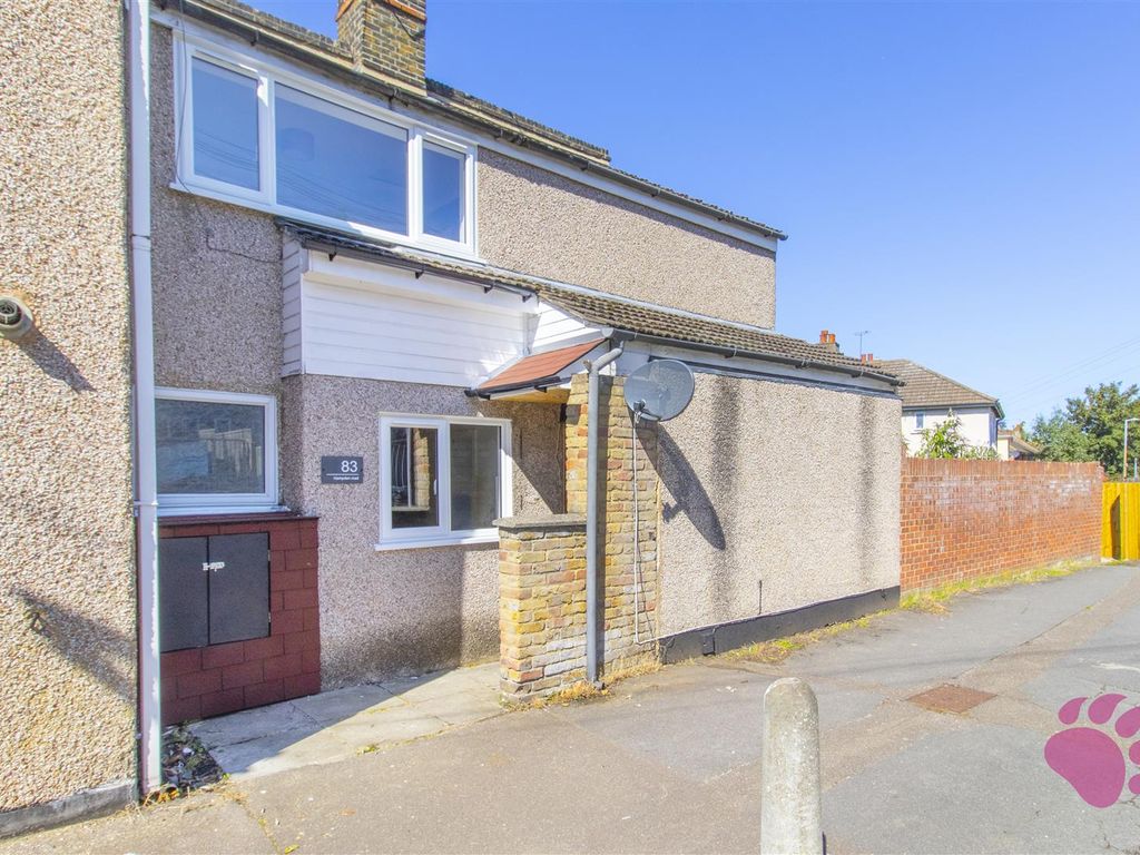 2 bed end terrace house for sale in Hampden Road, Grays RM17, £235,000