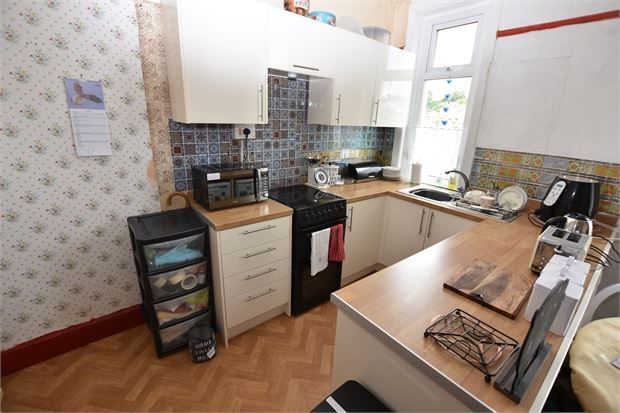 2 bed terraced house for sale in The Greebys, Paignton, Devon. TQ3, £170,000