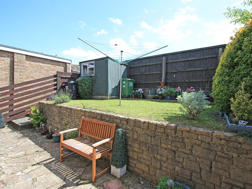3 bed detached house for sale in Windrush, Highworth SN6, £250,000