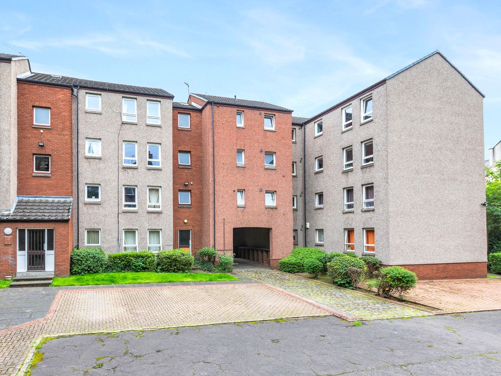 2 bed flat for sale in 17/8 Murano Place, Leith, Edinburgh EH7, £190,000