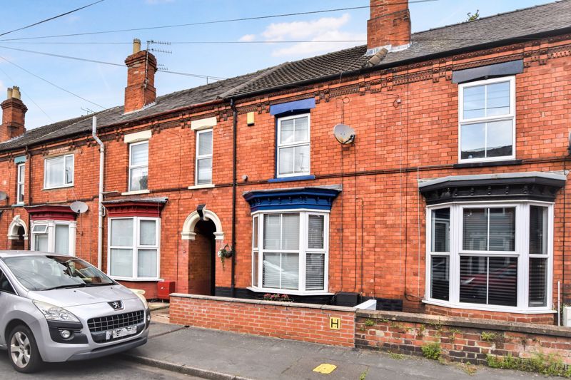 2 bed terraced house for sale in Foster Street, Lincoln LN5, £145,000