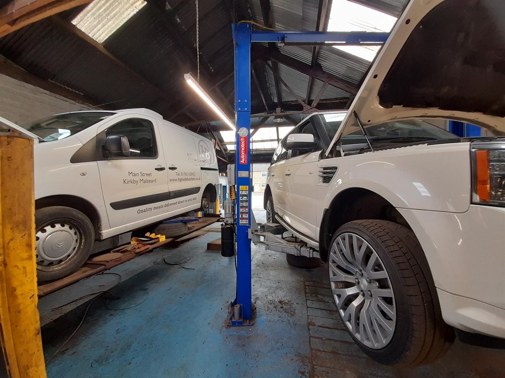 Commercial property for sale in Vehicle Repairs & Mot HG4, Kirkby Malzeard, North Yorkshire, £400,000
