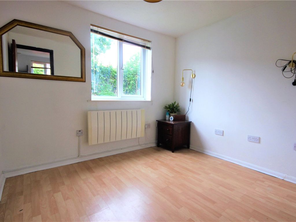1 bed flat for sale in Roegate Drive, St. Annes Park, Bristol BS4, £160,000