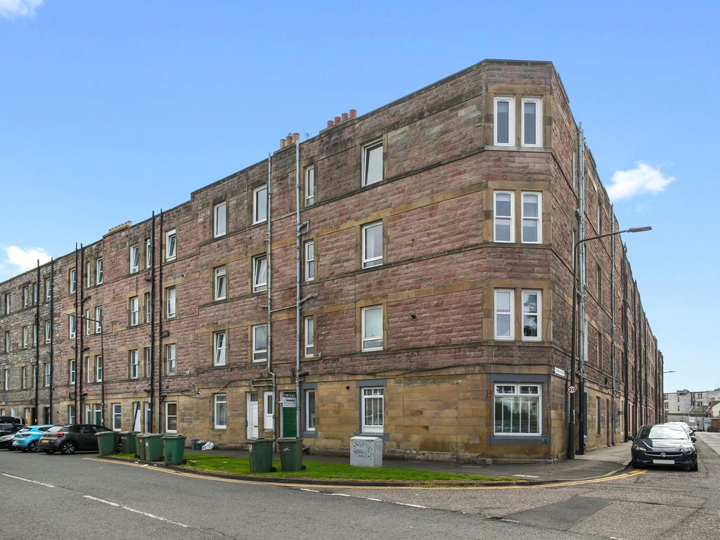 1 bed flat for sale in 190G, New Street, Musselburgh, East Lothian EH21, £135,000