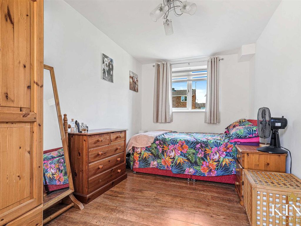 1 bed maisonette for sale in Rye Close, Stratford-Upon-Avon CV37, £140,000