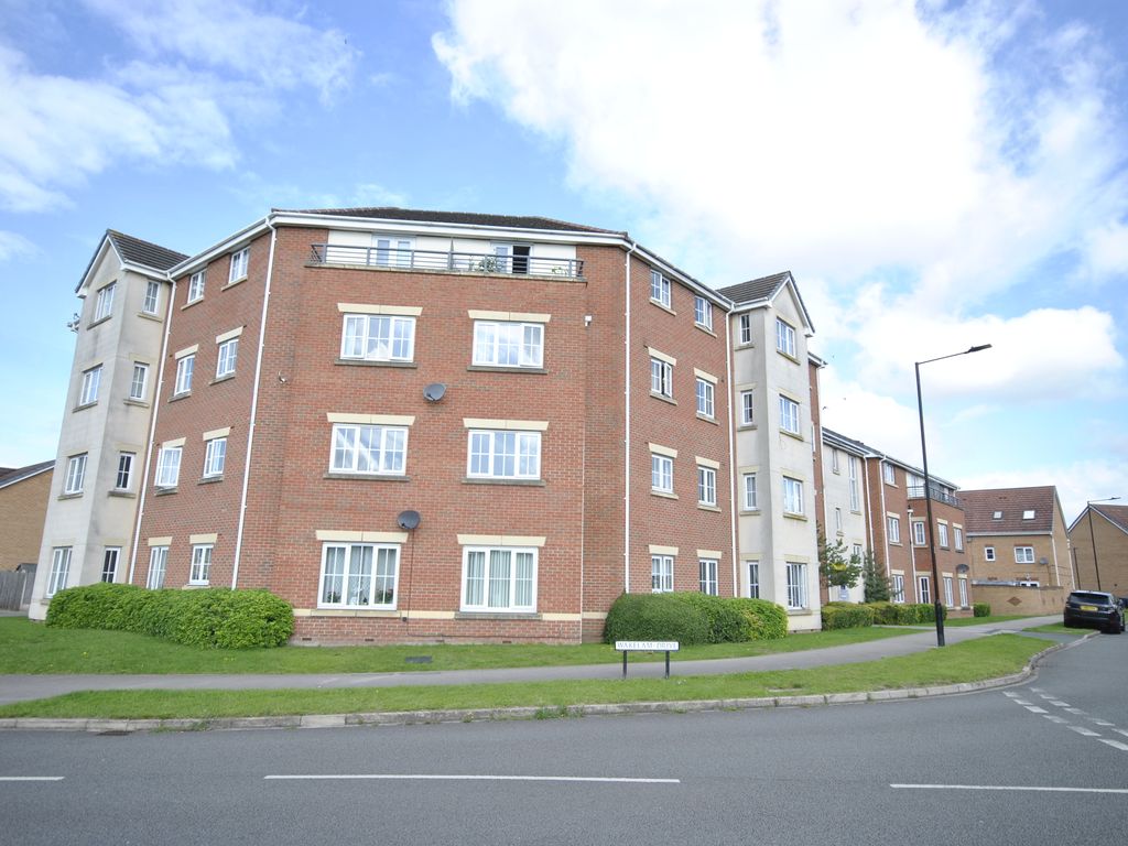 2 bed flat for sale in Harris Road, Armthorpe, Doncaster DN3, £97,500