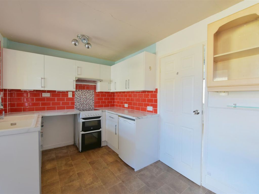 2 bed town house for sale in Vavasour Court, Copmanthorpe, York YO23, £200,000